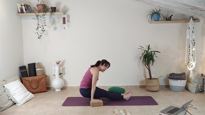 Brazos fuertes con Yoga