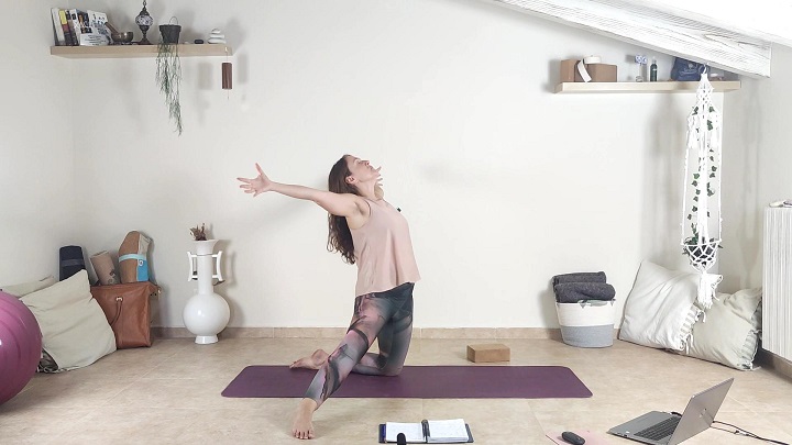 Clase de Yoga en Directo para la rutina