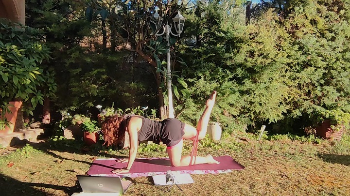 Yoga y fuerza en directo del 7-8-26