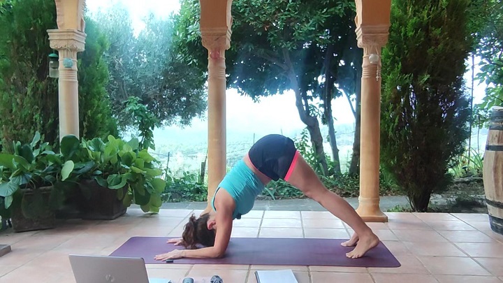 Directo fuerza y yoga brazos fuertes